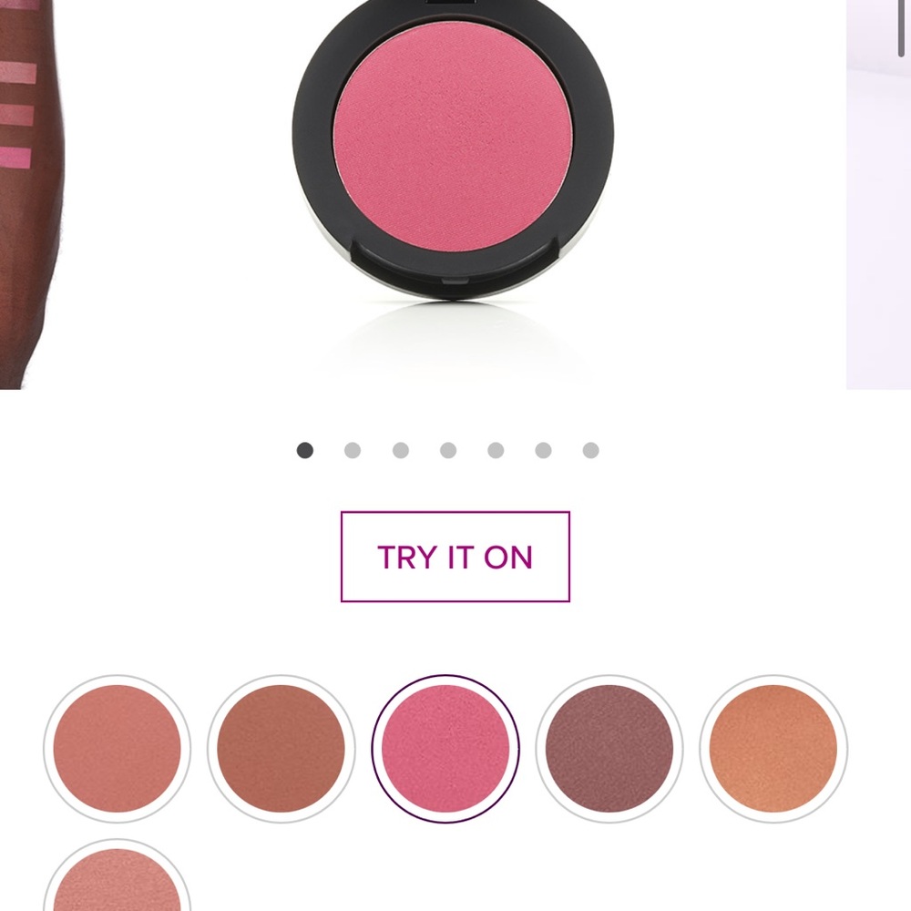 Younique Blush. Color: Stunning.